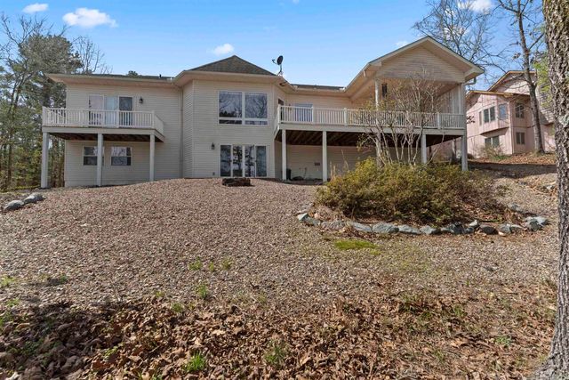 42 Lindura Way, Hot Springs Village, AR 71909