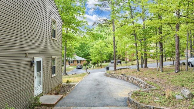 2730 Coachman CIR, Roanoke, VA 24012