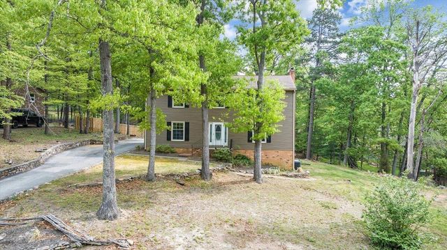 2730 Coachman CIR, Roanoke, VA 24012
