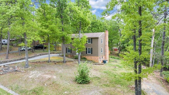 2730 Coachman CIR, Roanoke, VA 24012