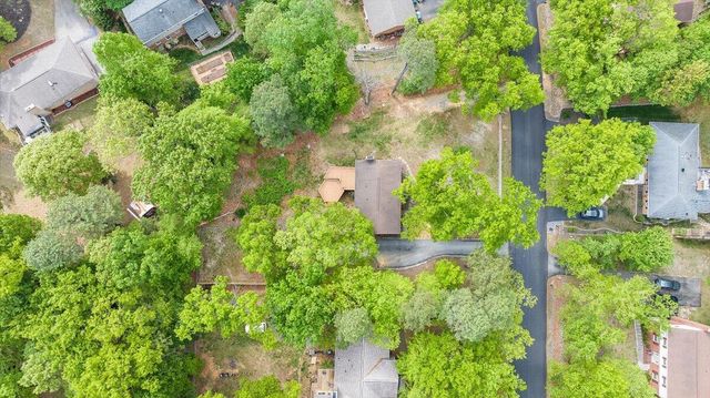 2730 Coachman CIR, Roanoke, VA 24012
