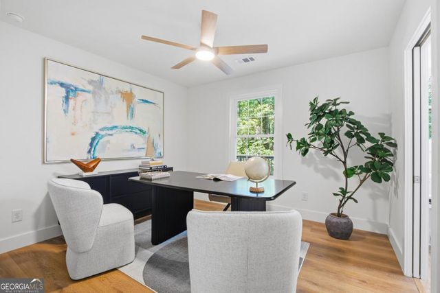 545 Longleaf Drive, Roswell, GA 30075