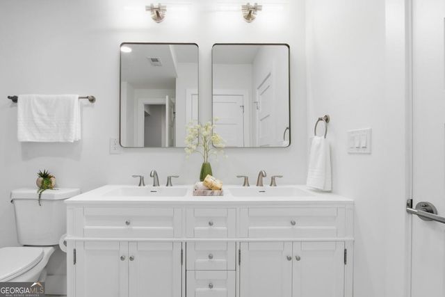 545 Longleaf Drive, Roswell, GA 30075