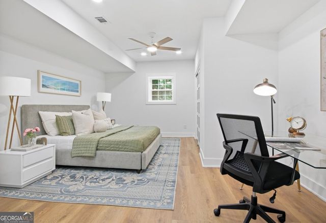 545 Longleaf Drive, Roswell, GA 30075