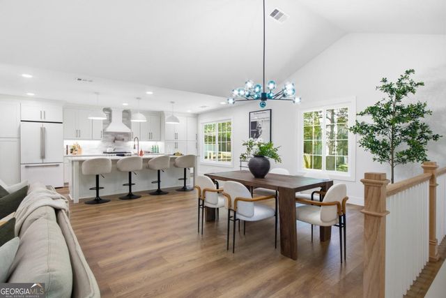 545 Longleaf Drive, Roswell, GA 30075