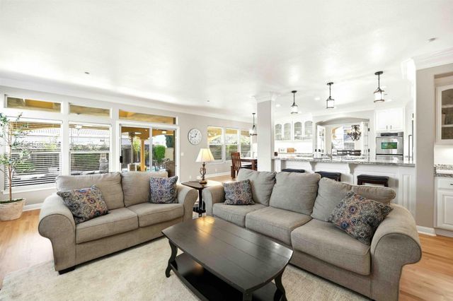 832 English Walnut Way, Morgan Hill, CA 95037