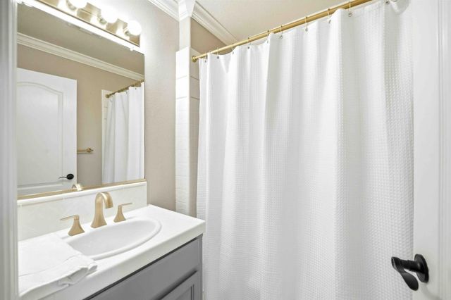 832 English Walnut Way, Morgan Hill, CA 95037