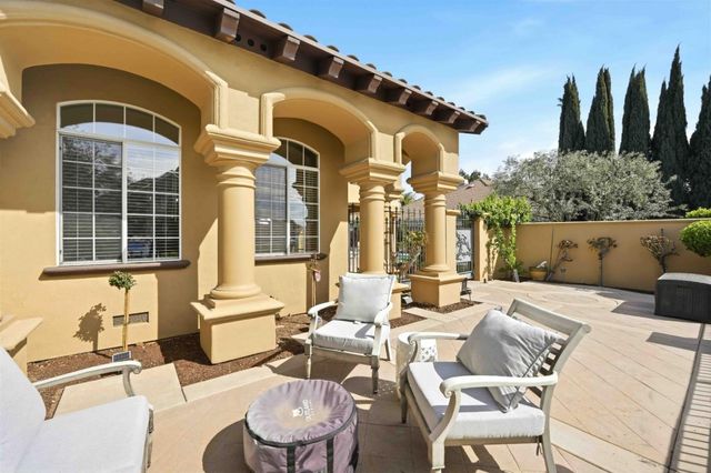 832 English Walnut Way, Morgan Hill, CA 95037