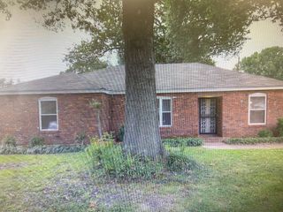 1871 CORNELIA LN, Memphis, TN 38117