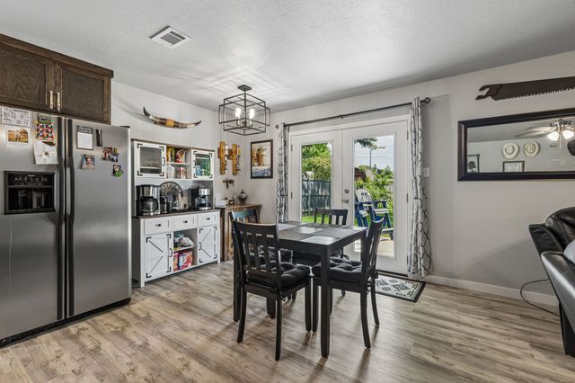 401 Hovenkamp Street, Keller, TX 76248