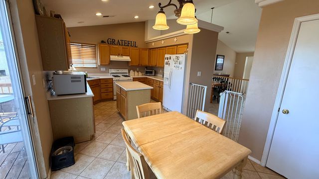 10434 Palermo Street NW, Albuquerque, NM 87114