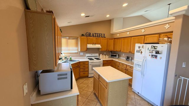 10434 Palermo Street NW, Albuquerque, NM 87114