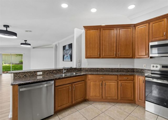 18630 ROLLING HILLS LOOP, Hudson, FL 34667