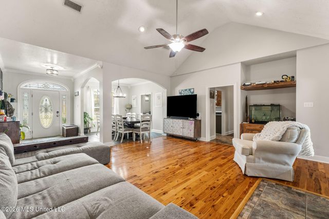 21 Bob Carlisle Road, Poplarville, MS 39470