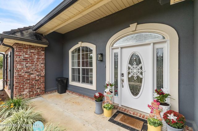 21 Bob Carlisle Road, Poplarville, MS 39470