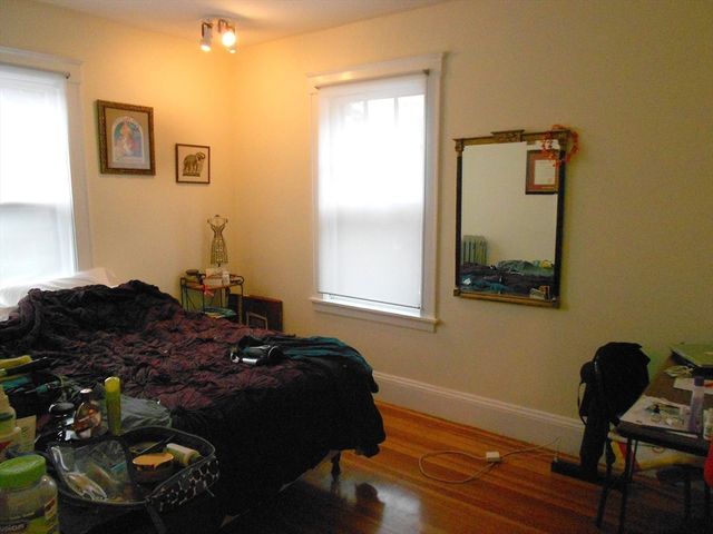 110 Winchester Street 2, Brookline, MA 02446