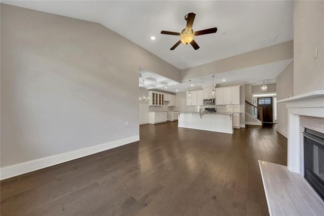 522 Bray Street, Woodstock, GA 30188