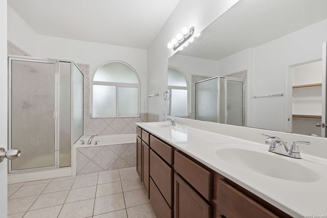 7020 CONROE ML, San Antonio, TX 78253