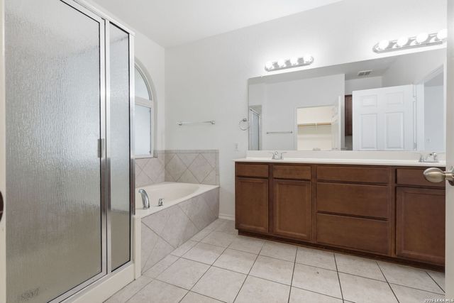 7020 CONROE ML, San Antonio, TX 78253