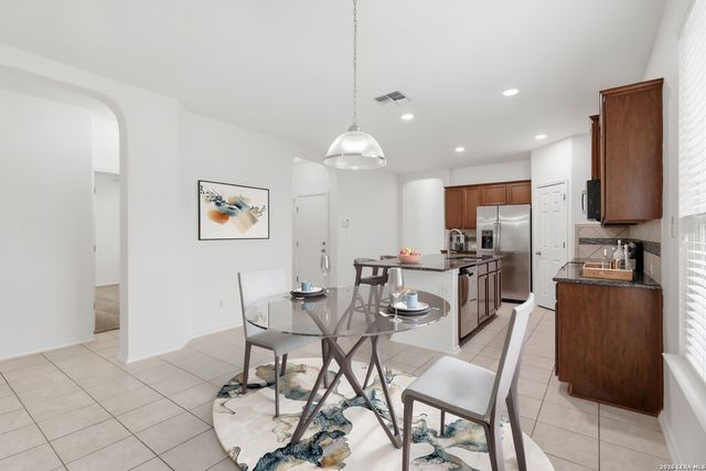 7020 CONROE ML, San Antonio, TX 78253