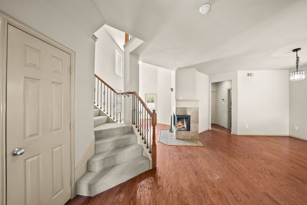 9855 Cedarcrest Drive, Providence Village, TX 76227 — photo 4