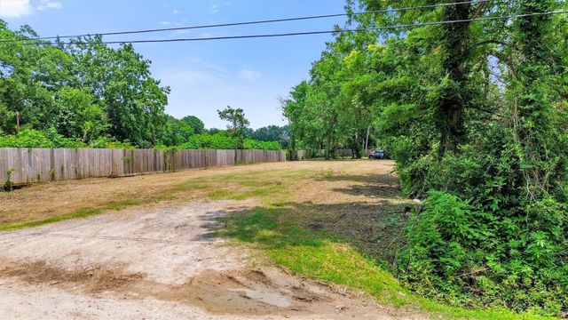 9706 Irby Street, Houston, TX 77088