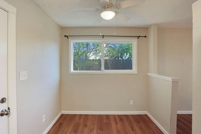 788 Mann Ct, Oakdale, CA 95361