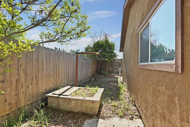 788 Mann Ct, Oakdale, CA 95361