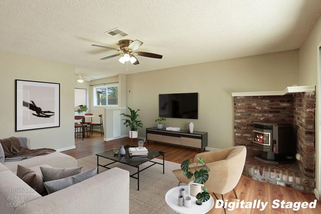 788 Mann Ct, Oakdale, CA 95361