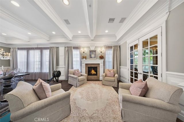 4533 Farmdale Avenue, North Hollywood, CA 91602