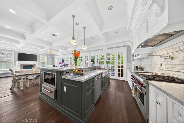 4533 Farmdale Avenue, North Hollywood, CA 91602