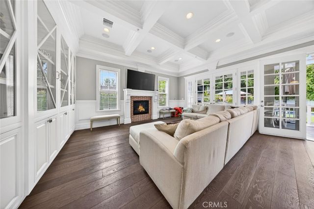 4533 Farmdale Avenue, North Hollywood, CA 91602