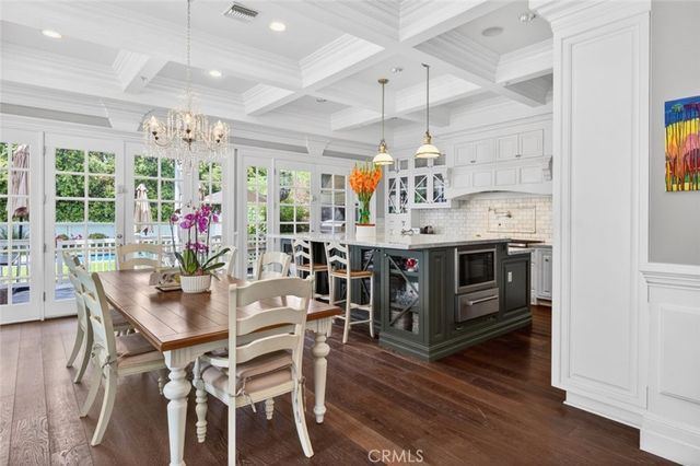 4533 Farmdale Avenue, North Hollywood, CA 91602
