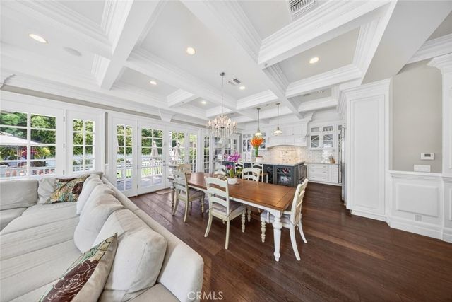 4533 Farmdale Avenue, North Hollywood, CA 91602