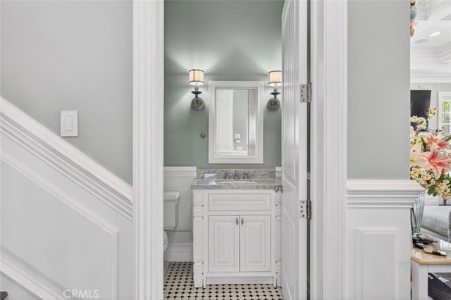4533 Farmdale Avenue, North Hollywood, CA 91602