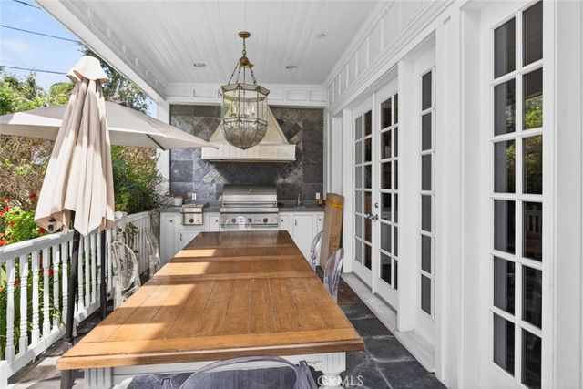 4533 Farmdale Avenue, North Hollywood, CA 91602