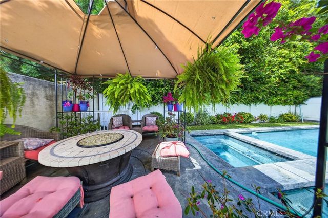 4533 Farmdale Avenue, North Hollywood, CA 91602