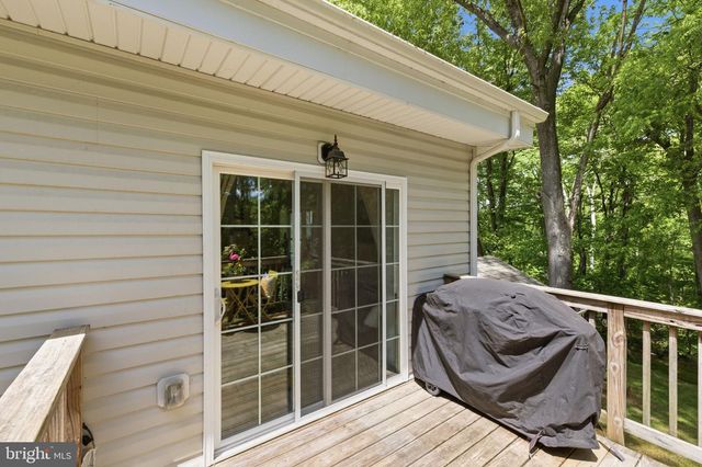 350 EVERGREEN LN, Bluemont, VA 20135