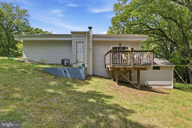 350 EVERGREEN LN, Bluemont, VA 20135