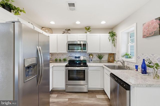 350 EVERGREEN LN, Bluemont, VA 20135
