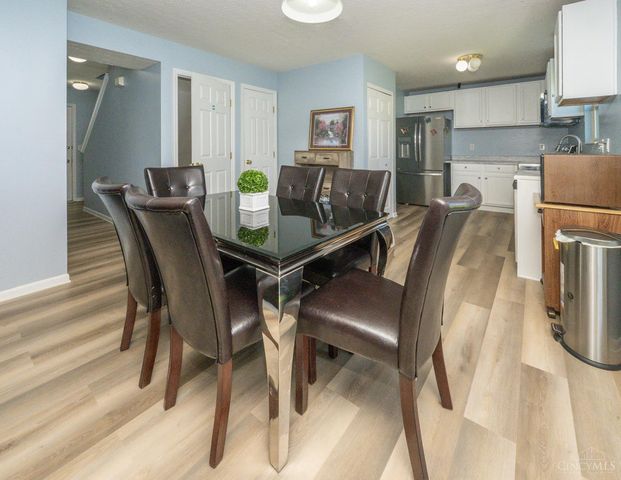 12085 Brookway Drive, Springfield Twp., OH 45240