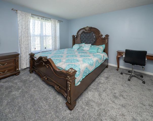 12085 Brookway Drive, Springfield Twp., OH 45240