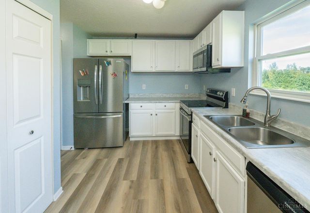 12085 Brookway Drive, Springfield Twp., OH 45240