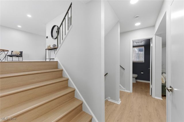 25970 Cambridge Drive, Bedford Heights, OH 44146