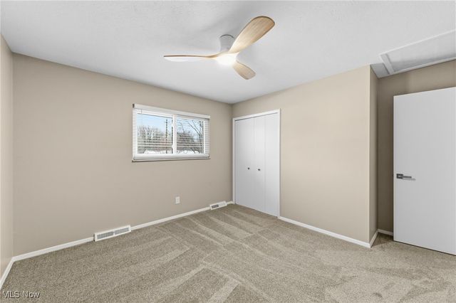 25970 Cambridge Drive, Bedford Heights, OH 44146