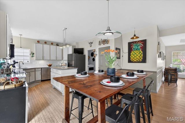 190 Hutchings Farm Drive, O'fallon, MO 63368