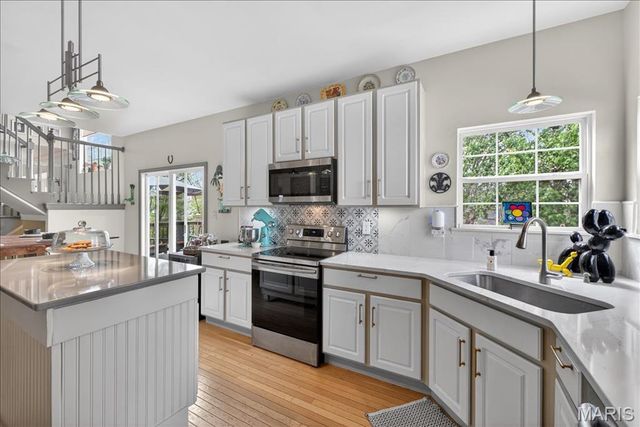 190 Hutchings Farm Drive, O'fallon, MO 63368