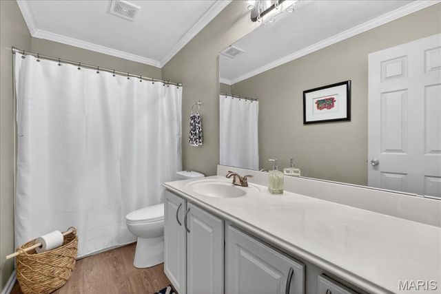 190 Hutchings Farm Drive, O'fallon, MO 63368