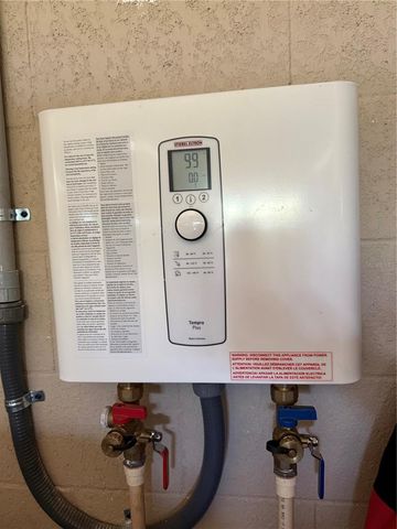 21210 HORSE RANCH RD, Mount Dora, FL 32757