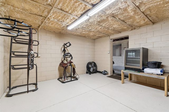 21210 HORSE RANCH RD, Mount Dora, FL 32757